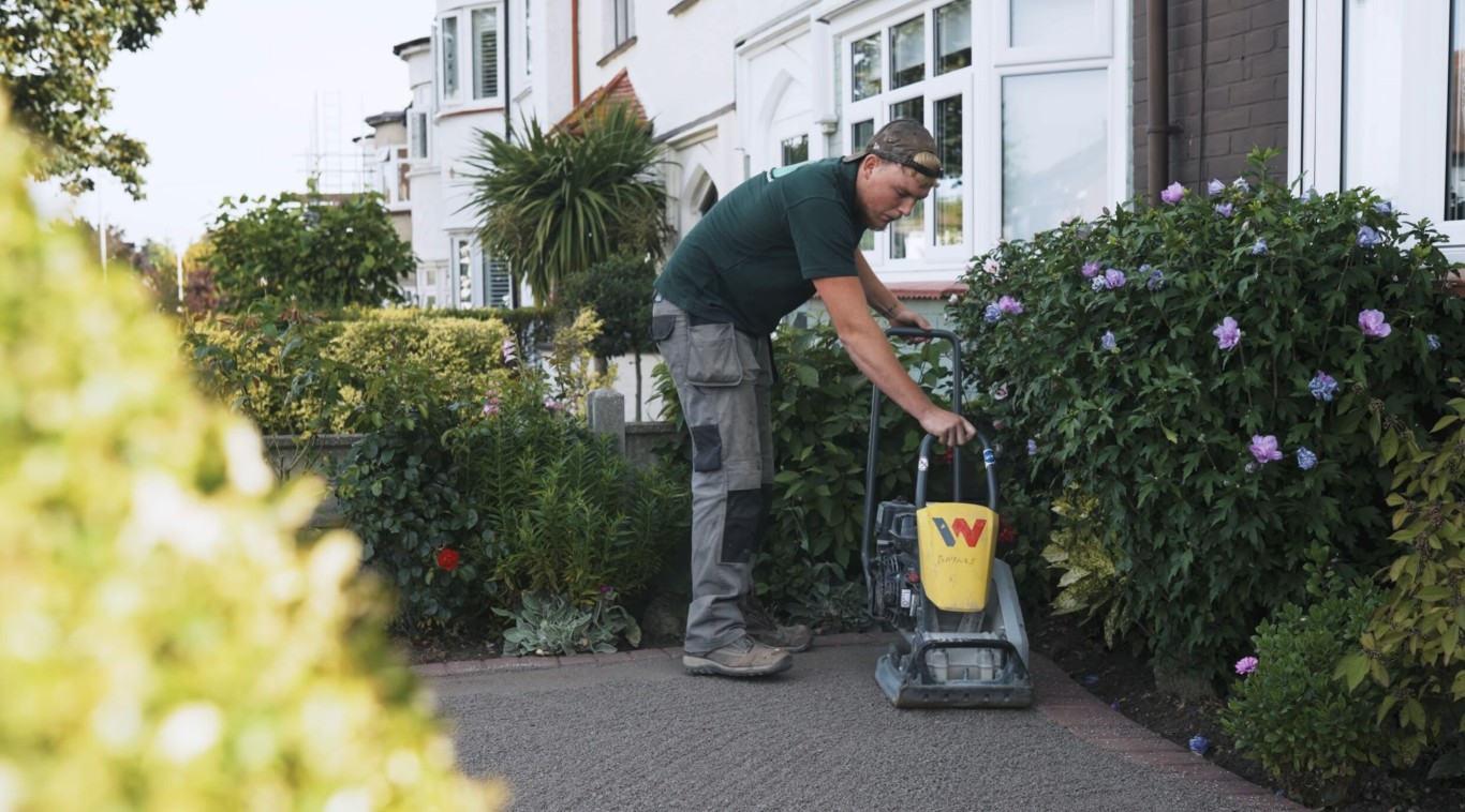 Professional commercial landscaping services in Burleson, TX